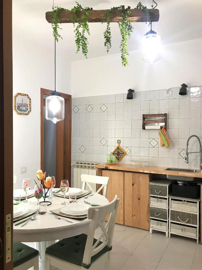 Vecchia Paradiso - A Un Passo Dal Mare Messina Bagian luar foto