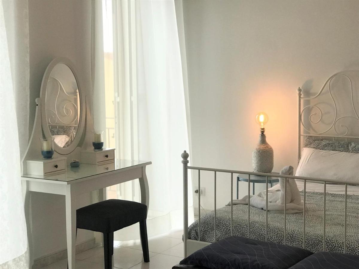 Vecchia Paradiso - A Un Passo Dal Mare Messina Bagian luar foto